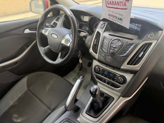 Ford Focus 2013 UNICO DUEÑO SOLO 83.000 km 120€/M
