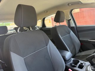 Ford Focus 2013 UNICO DUEÑO SOLO 83.000 km 120€/M