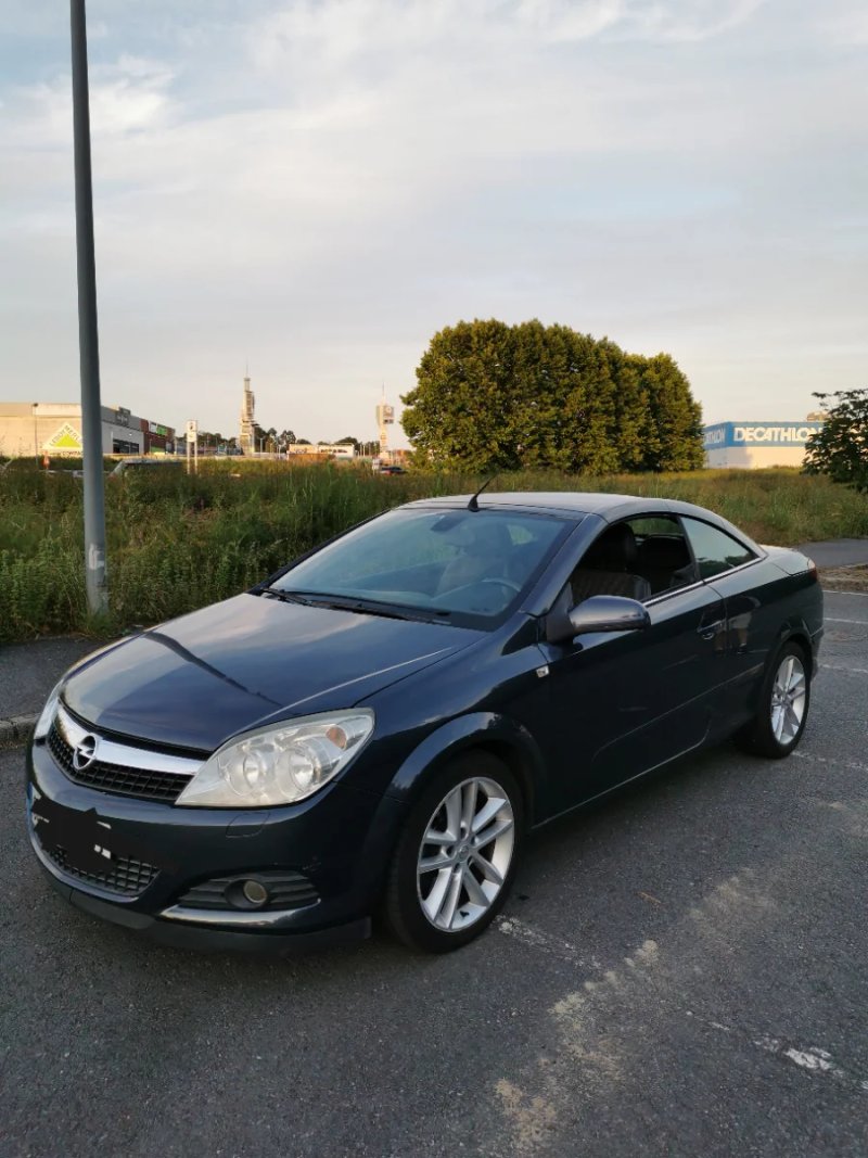 Opel Astra 2007 - foto 1