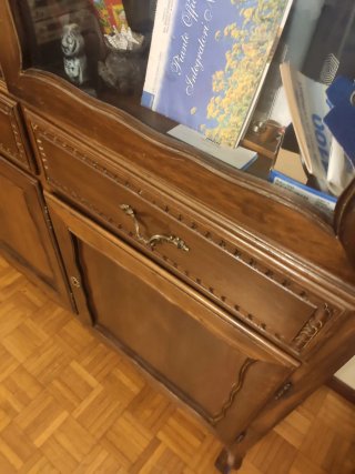 Mobile libreria in legno e vetro