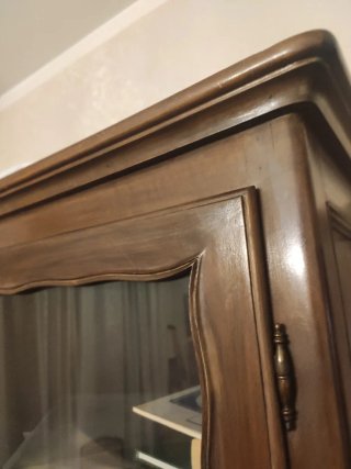 Mobile libreria in legno e vetro