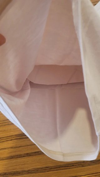 Top crop tirantes finos beige