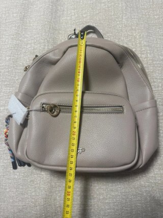 Bolso Parfois Beige con Llavero Multicolor
