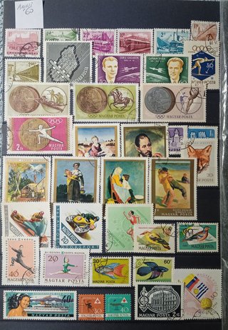 Piccola collezione francobolli Ungheresi