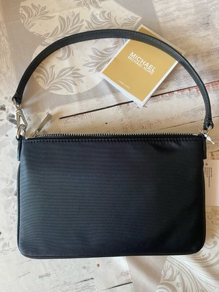 Borsa a mano Michael Kors nera