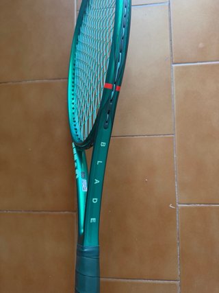 Wilson Blade 98 18x20 V10 Raqueta Tenis