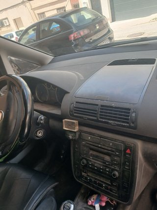 SEAT Alhambra 2010