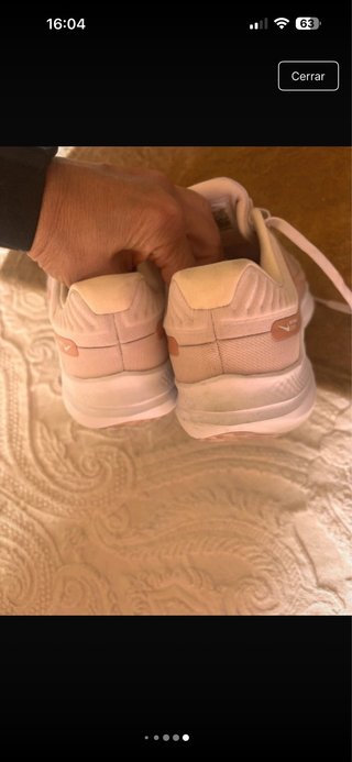 Zapatillas Running Nike Rosa y Blancas