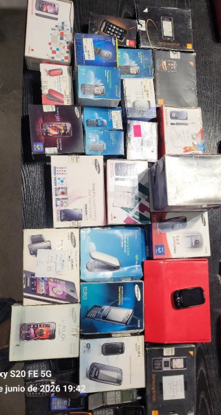 Gran Lote Móviles Vintage (Nokia, Motorola, Samsun