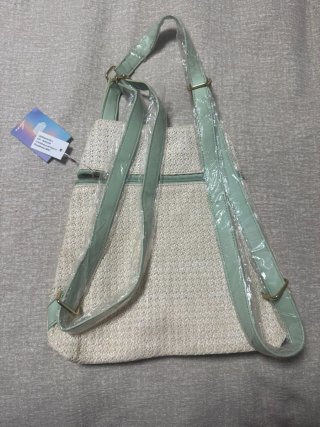 Bolso de paja y piel verde