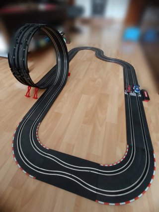 Pista Coches Carrera con Looping y 2 Coches