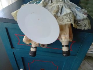 Muñeca de porcelana antigua