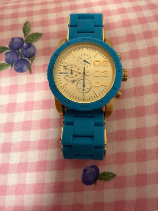 Reloj Diesel DZ5360 Original Azul y Dorado