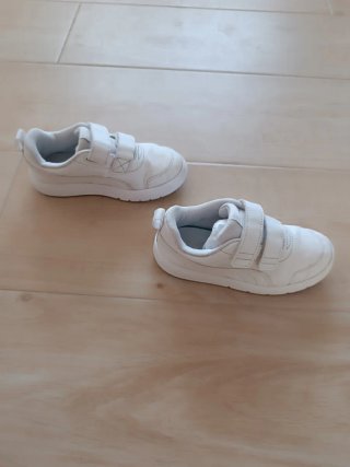 Zapatillas Puma Blancas Talla 29