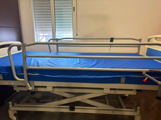 Cama articulada con colchón látex y antiescara