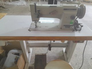 Máquina de coser triple arrastre Fomax