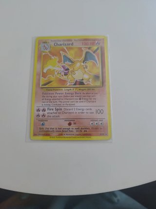 Charizard 120 HP Carta Pokémon Base Set
