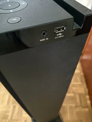 Torre de Sonido LG FJ0 Negra