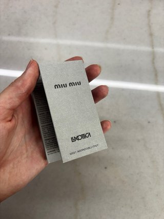 Gafas de sol Miu Miu negras