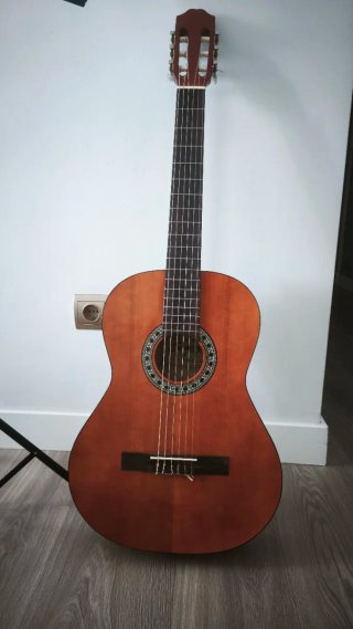 Guitarra Clásica Principiante Sin Estrenar