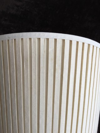 Pantalla cónica de lámpara plisada beige