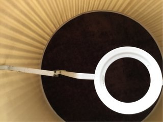 Pantalla cónica de lámpara plisada beige