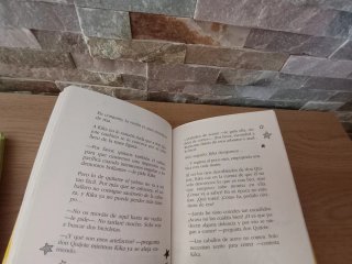 Kika Superbruja, loca por el fútbol