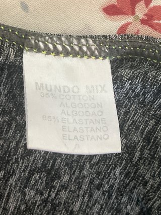 Camiseta Nike deportiva gris y amarillo