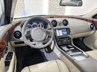 Jaguar XJ 2015