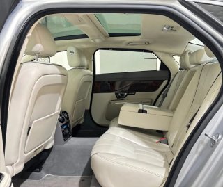 Jaguar XJ 2015