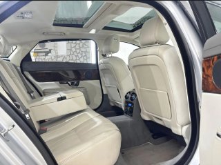 Jaguar XJ 2015