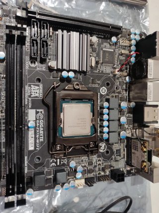 Placa Base Mini-ITX Gigabyte GA-Z97N-WIFI