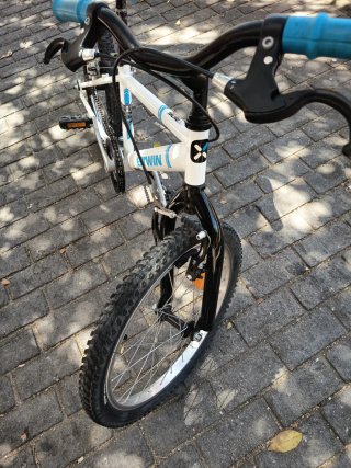 Bicicleta Infantil B'Twin Racing Boy 300