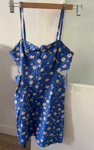 Vestido floral azul Zara