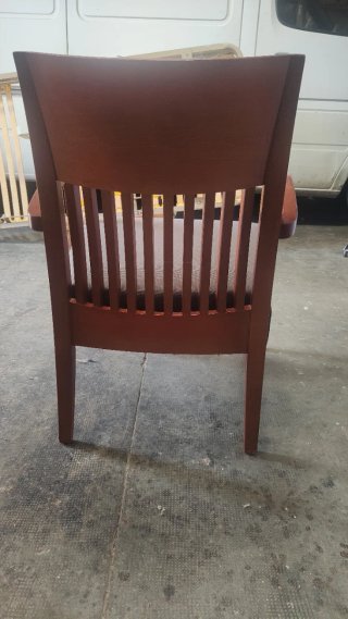 Butaca Andreu World Madera y Tela