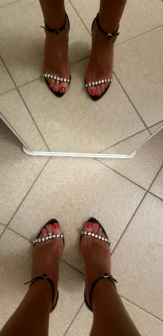Sandali Giancarlo Paoli neri con strass