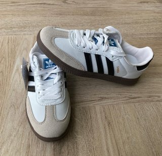 Adidas Samba Blancas y Beige