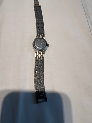 Reloj Seiko Mujer Plata y Blanco