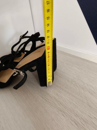 Sandalias Marypaz Negras Tiras Talla 41 nuevas