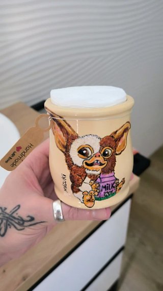 Vaso de barro Gizmo adorable