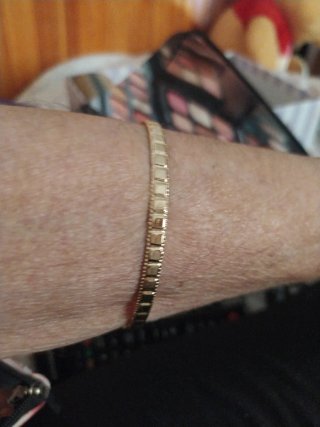 Pulsera dorada eslabones