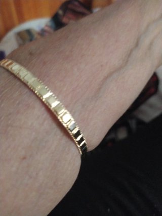 Pulsera dorada eslabones