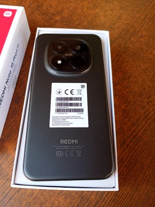Xiaomi Redmi Note 15 Pro+ 5G con piccolo difetto