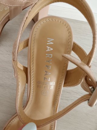 Sandalias Marypaz Nude Talla 41 nuevas