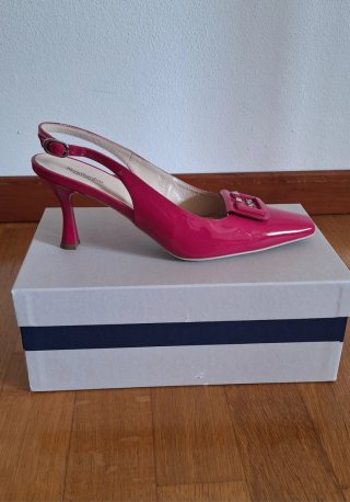 Scarpe Nero Giardini donna con tacco