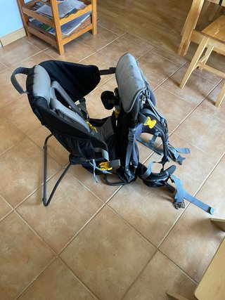 Mochila porta bebé Deuter kid comfort 1 plus.