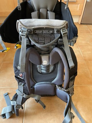 Mochila porta bebé Deuter kid comfort 1 plus.