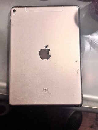 2 iPads para piezas
