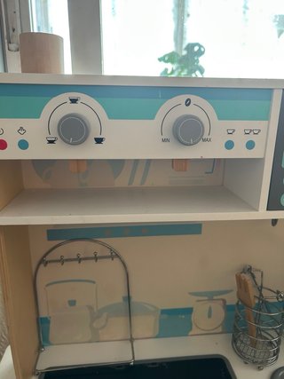 Cocinita de madera para niños