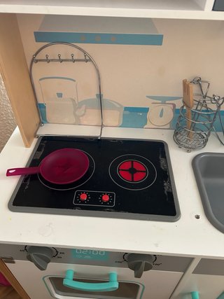Cocinita de madera para niños